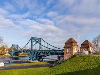 Kaiser-Wilhelm-Brücke